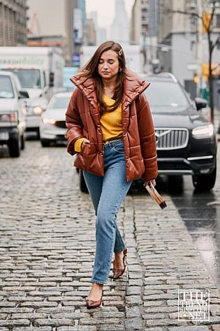 New York Fashion Week Aw Street Style Women 78