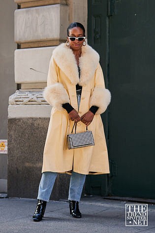 New York Fashion Week Aw Street Style Women 89