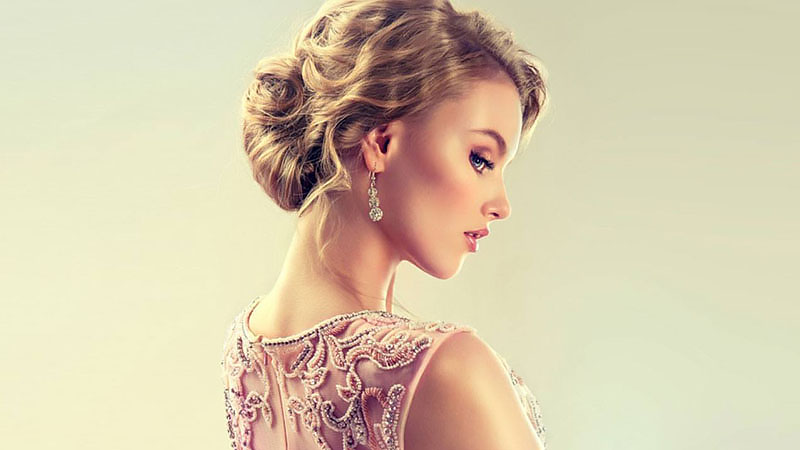 The Best Prom Hairstyles For All Hair Lengths Thetrendspotter