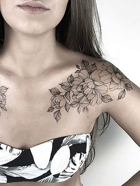 sunflower collarbone tattoos for women  Cool chest tattoos Chest tattoos  for women Small chest tattoos