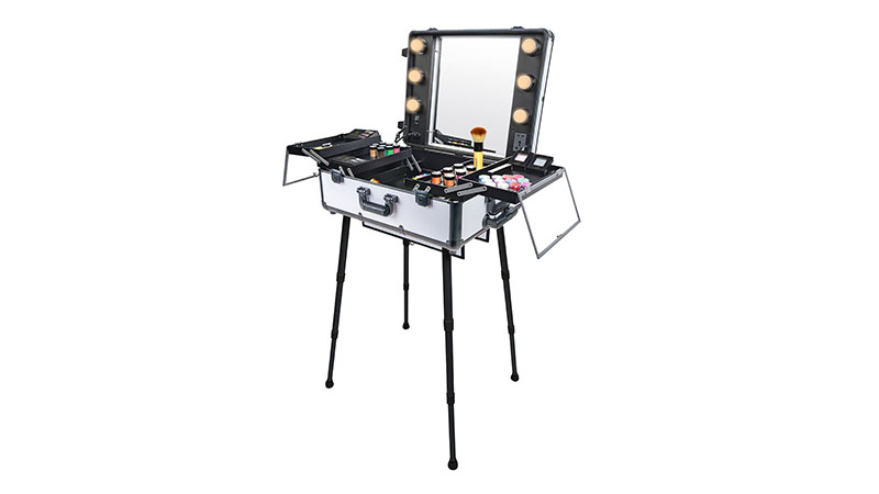 Studio To Go Makeup Case With Light Pro Makeup Station