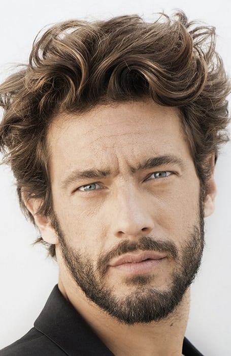 25 Sexy Messy Hairstyles for Men in 2023 - The Trend Spotter