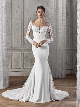 tight lace long sleeve wedding dress