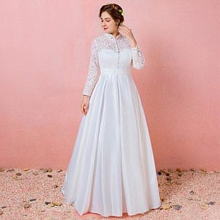Vintage Stand Collar Lace Buttons Winter Bridal Dress