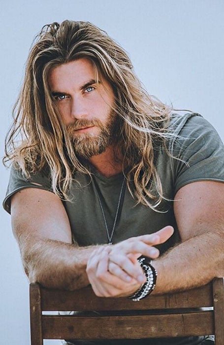 15 Guys With Long Hair That Look Awesome The Trend Spotter