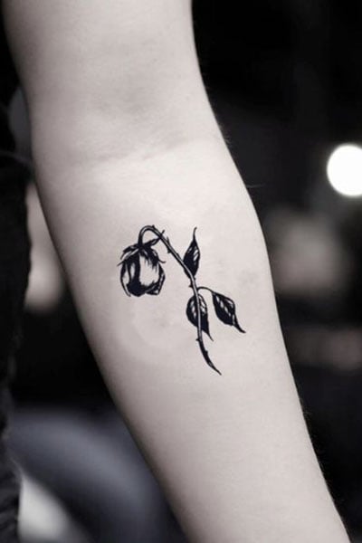 35 Gorgeous Rose Tattoo Ideas For Women The Trend Spotter