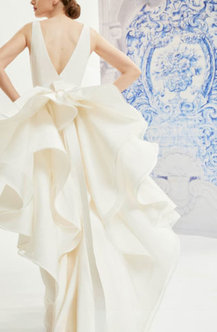 Idelle V Neck Organza Back Silk Wedding Dress