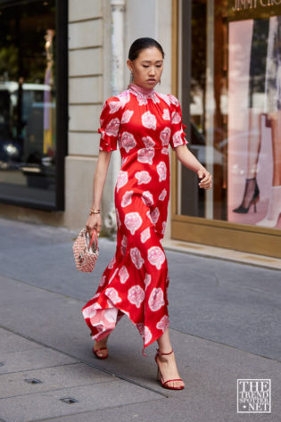 Haute Couture Fashion Week Autumn Winter 2019 Street Style 49