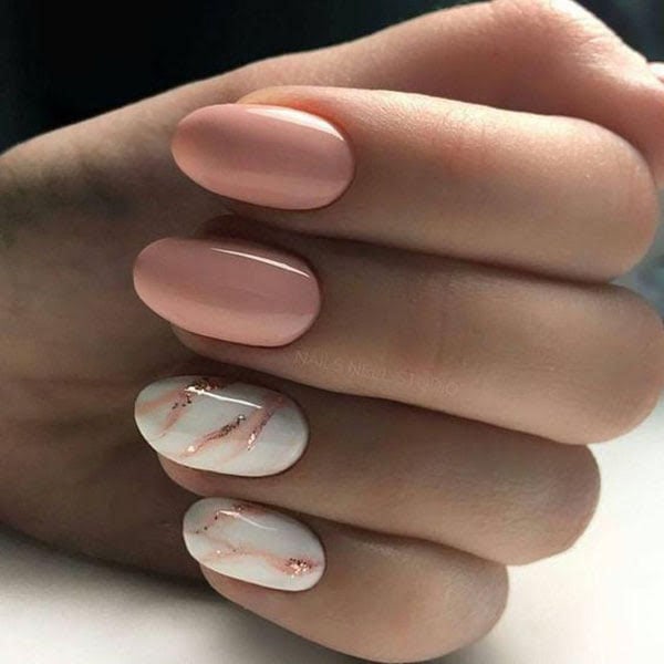 30 Round Nails Designs To Inspire Your Next Manicure