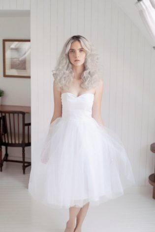 Short Wedding Dress : Pin Up Wedding Dress : Ballerina Wedding Dress : Tulle Wedding Dress : White