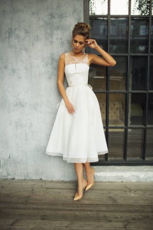 plain tea length wedding dress