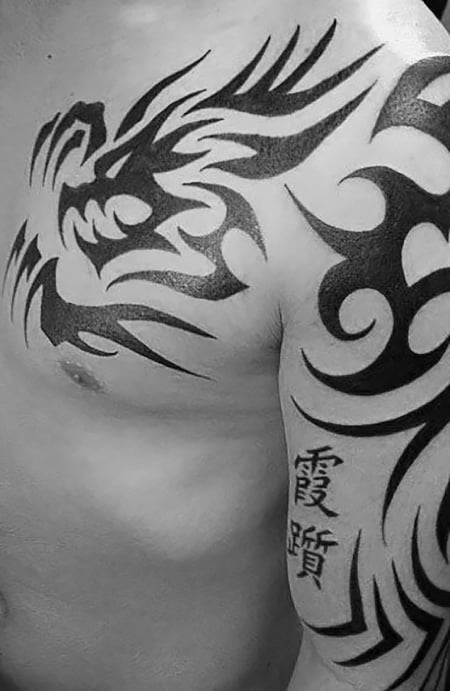 Tattoo tribal shoulder dragon 