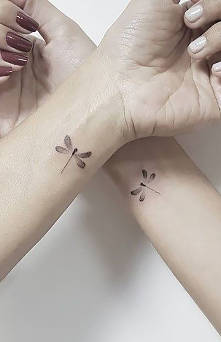 30 Cool Small Tattoos For Women The Trend Spotter