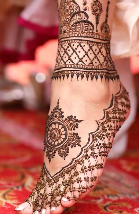 1377 Henna Tattoos Feet Images Stock Photos  Vectors  Shutterstock