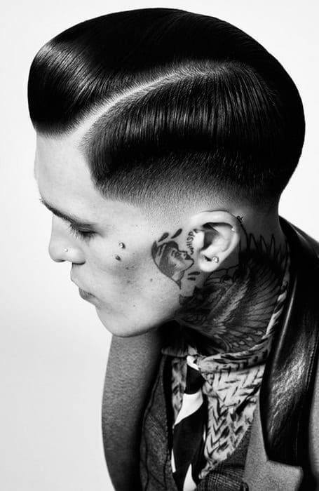 Pompadour With Line Up