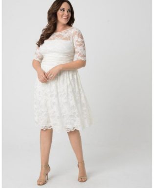 Women's Plus Size Aurora Lace Wedding Dress