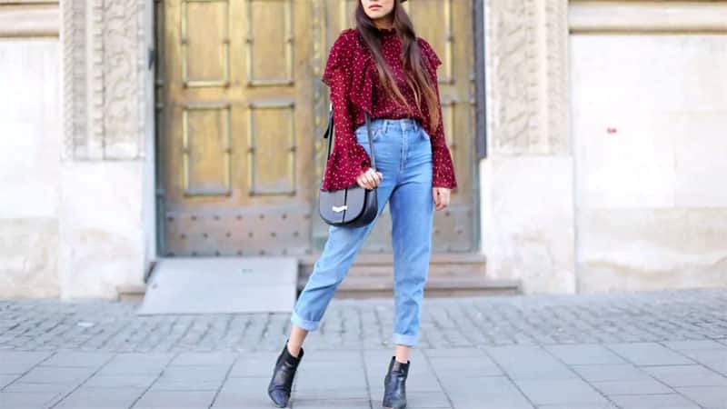 styling mom jeans