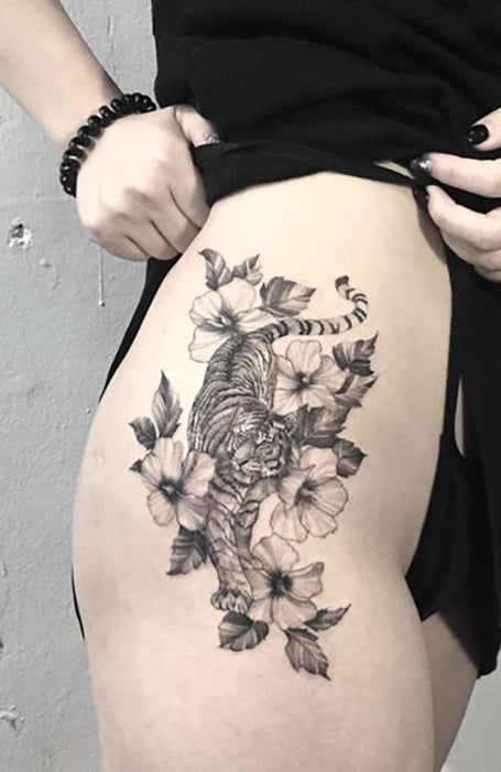 Tiger Thigh Tattoo