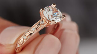 Rose Gold Engagement Rings