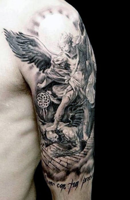 25 Coolest Shoulder Tattoos For Men In 21 The Trend Spotter