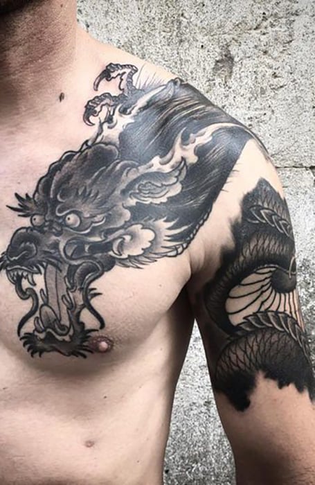 25 Coolest Shoulder Tattoos for Men  Mens shoulder tattoo Cool chest  tattoos Cool shoulder tattoos