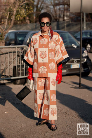 Milan Fashion Week Autumn Winter 2020 Street Style 17