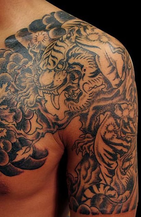 59 Shoulder Tattoo Ideas for Men in 2023  Next Luxury