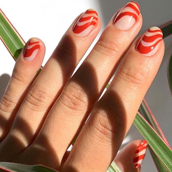 17 Gorgeous Red Nail Design Ideas For 22 The Trend Spotter