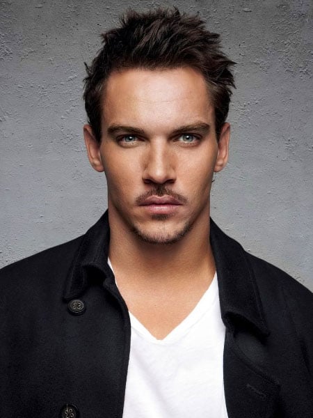 34.jonathan Rhys Meyers