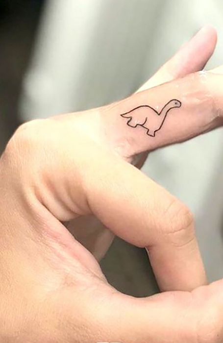 Süßes Fingertattoo