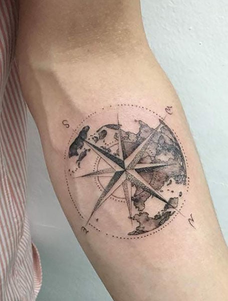 strukturelt læder Koncentration 20 Cool Compass Tattoo Designs & Meaning - The Trend Spotter