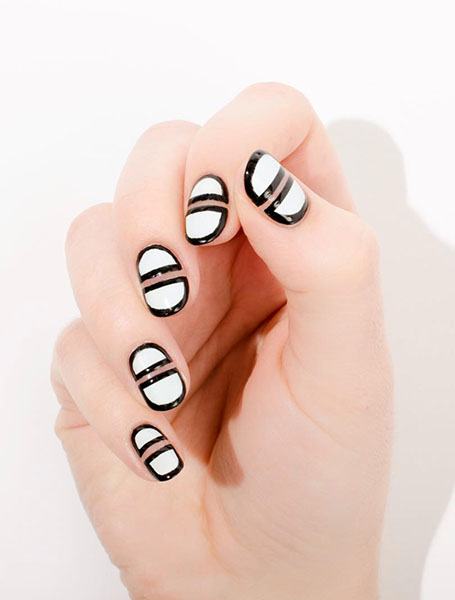 20 Elegant White Nail Designs To Copy in 2023 - The Trend Spotter