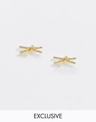 Designb Exclusive Stud Earrings In Gold With Knot Design