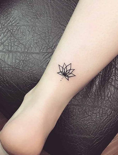 70 Beautiful Lotus Flower Tattoos & Meaning - The Trend Spotter 70 Beautiful Lotus Flower Tattoos & Meaning - The Trend Spotter