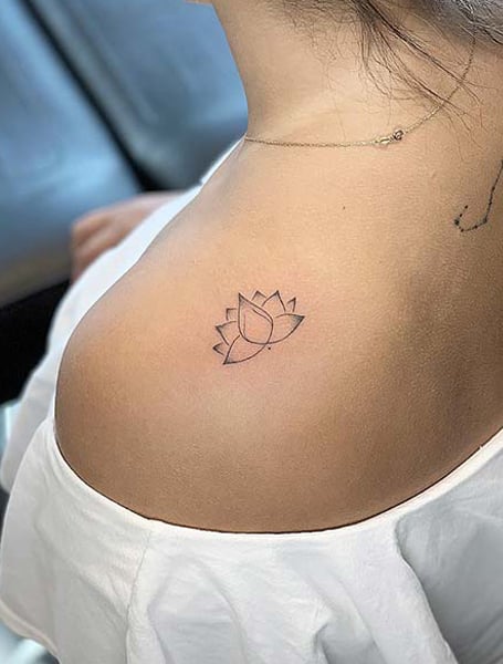 15 Best Lotus Flower Tattoos and Their Spiritual Significance