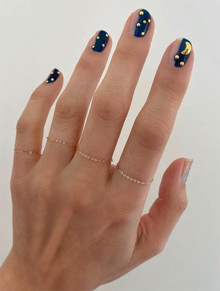 Blue Stars Nail Art