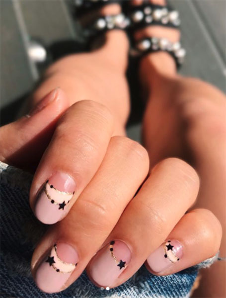 20 Dreamy Star Nail Designs for 2024 The Trend Spotter