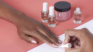 Dip Powder Nails