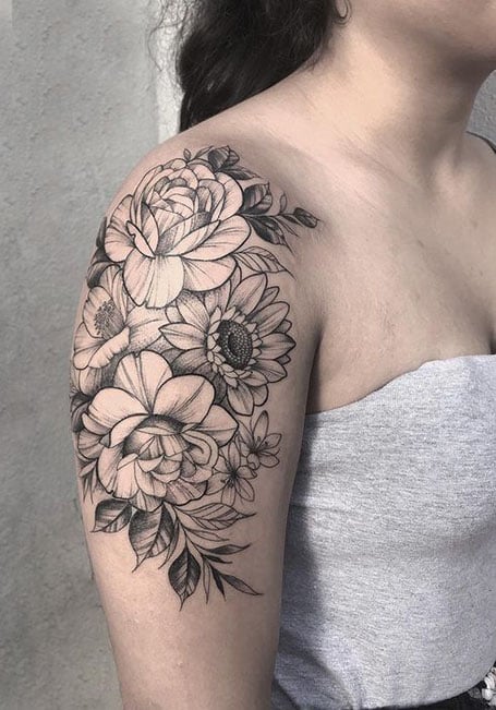 33 Captivating Half Sleeve Tattoos for Women in 2024