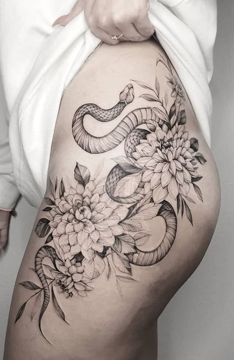 Snake Thigh Tattoo