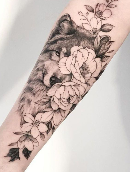 Wolf Forearm Tattoo