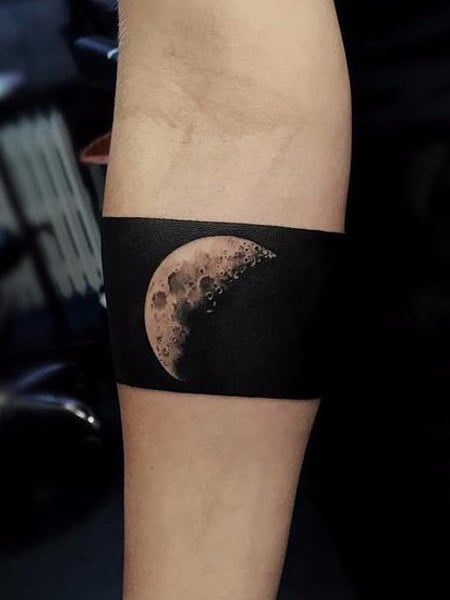 Black Moon Tattoo