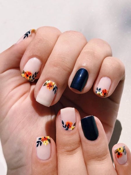 Fall Leaves Nails