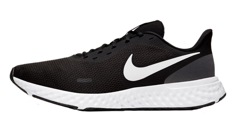 memory foam running shoes nike