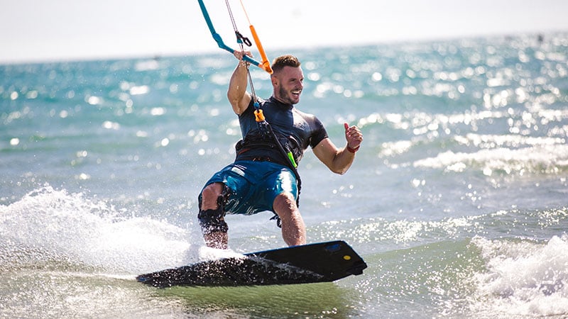 Kitesurfing
