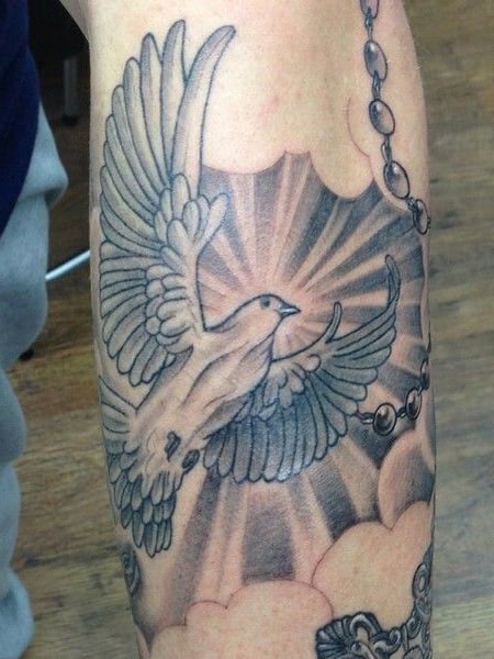 20 Radiant Sun Tattoos Design Ideas & Meaning