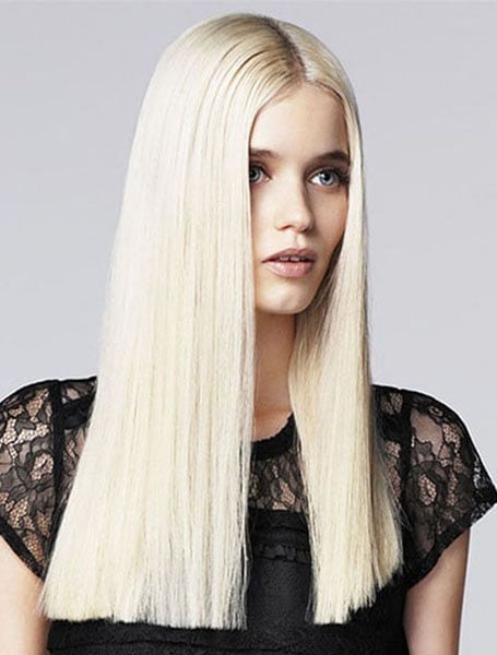 30 Stunning Straight Hairstyles For Women In 21 The Trend Spotter