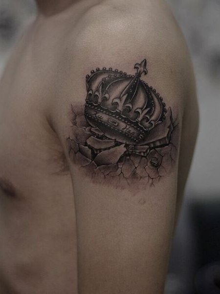 Crown Shoulder Tattoo