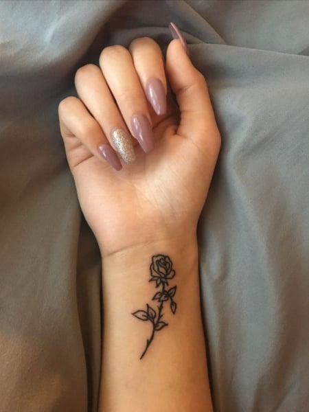 25 Cute Wrist Tattoos for Women in 2022 - The Trend Spotter