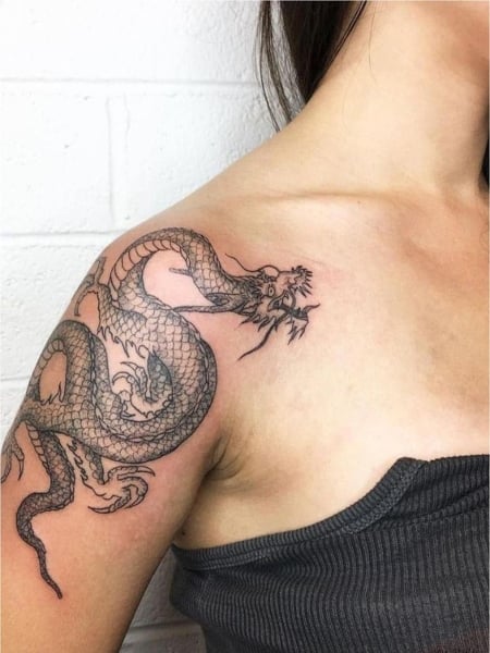 28 Eye-catching Shoulder Tattoos for Women in 2023